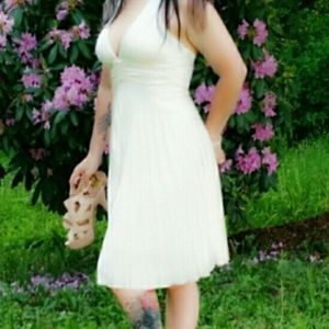 Speechless size s white dress